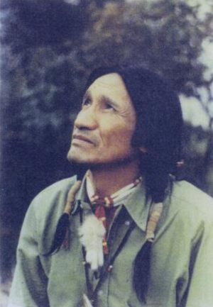 Photo of Selo Black Crow, eldr and tribal Sundance Leader. I remember that Selo had a copy of this photo and he really liked it.